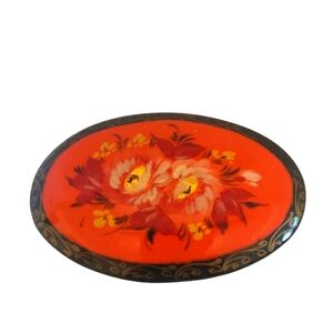 VTG Russian lacquer hand painted brooch